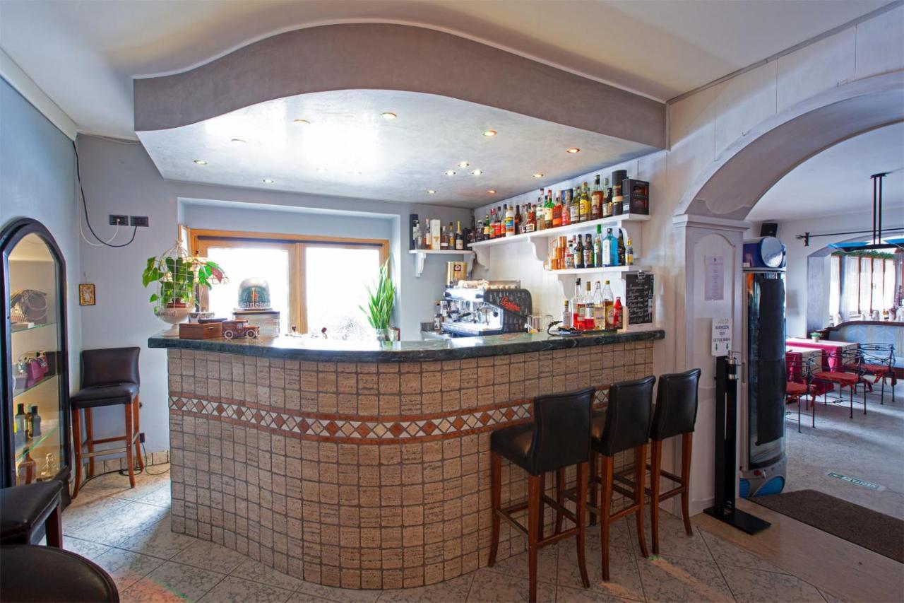 Aurora Hotel Castione della Presolana Ngoại thất bức ảnh