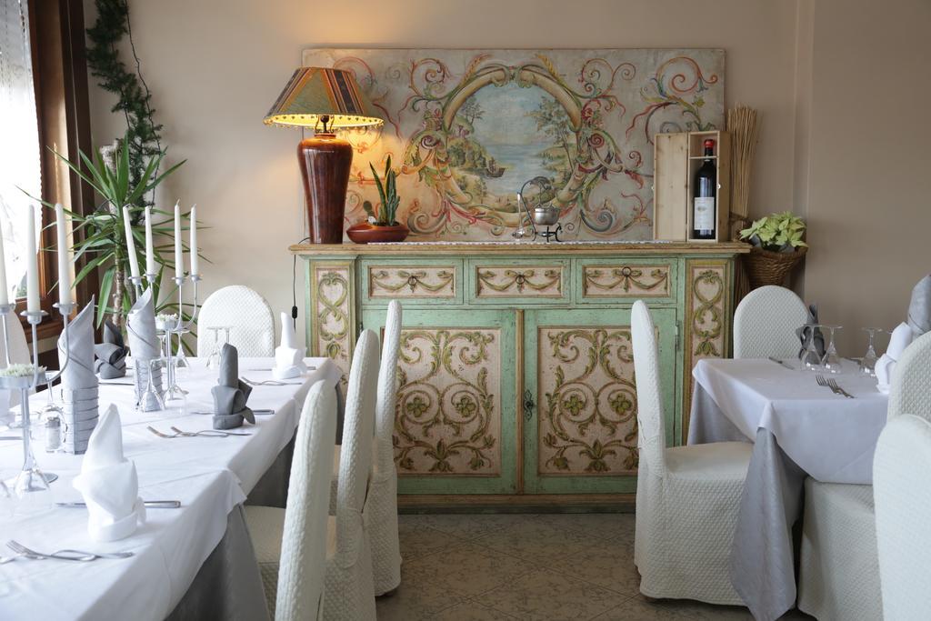 Aurora Hotel Castione della Presolana Ngoại thất bức ảnh